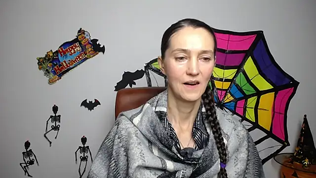 TayaFinch online show from November 2, 2:53 pm