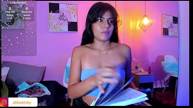 Abbiekinky online show from December 19, 7:28 pm