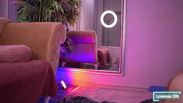 SiennaJayden online show from January 17, 6:59 pm