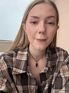 MilaMoone online show from January 15, 11:38 am