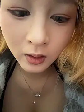 yuki june online show from December 23, 8:51 am