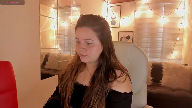 sophiee09  online show from November 19, 1:33 pm