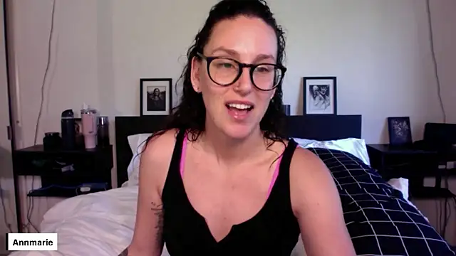 annmarieferrara online show from February 7, 4:44 pm