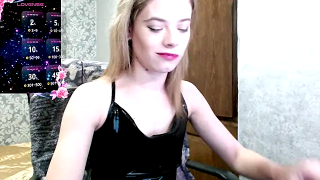 Kate  Loves online show from September 24, 6:18 pm