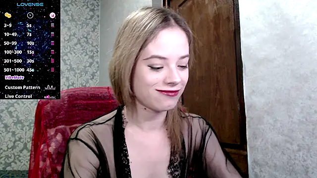 Kate  Loves online show from November 4, 6:57 pm