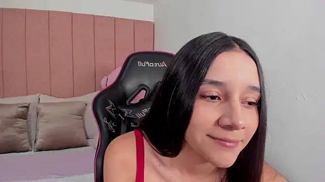 hanna jhonnes online show from October 6, 12:11 pm