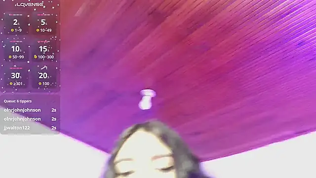 ilayra smith online show from February 5, 7:00 am