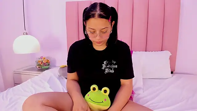 Amy Ferreira online show from November 25, 5:20 am