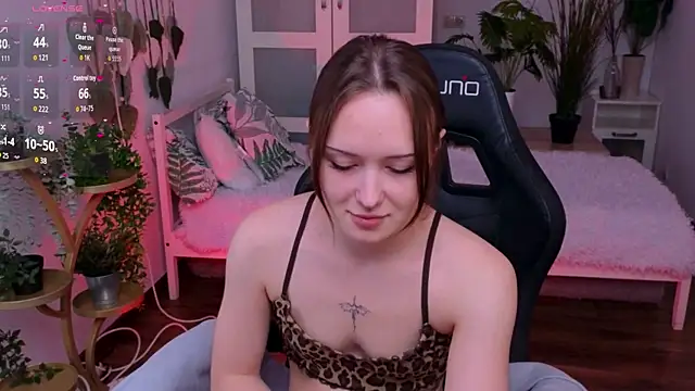 selin selin online show from November 25, 12:51 pm