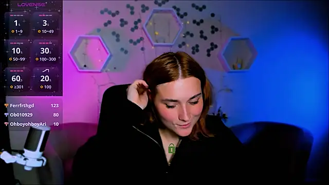 casey meow  online show from November 10, 11:27 am