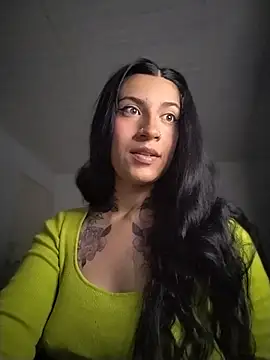 gabii hardy online show from August 5, 9:26 am