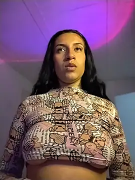 gabii hardy online show from July 16, 10:42 am