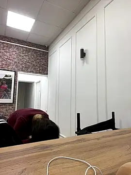 Snapshot of Valerie_Ohara chatting on September 29, 11:37 am Valerie Ohara online show from September 29, 11:37 am