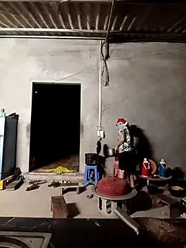 callistra online show from December 13, 10:38 pm