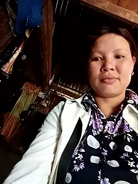 callistra online show from March 27, 1:51 am