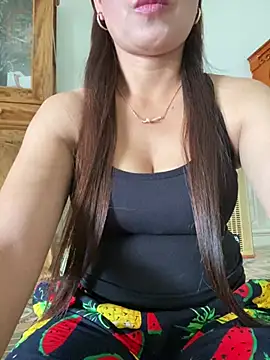 Milky-milk online show from April 9, 8:09 am