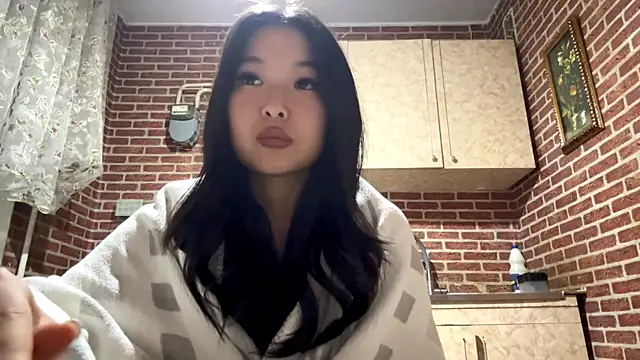 EmmaLeexth online show from October 30, 3:13 pm