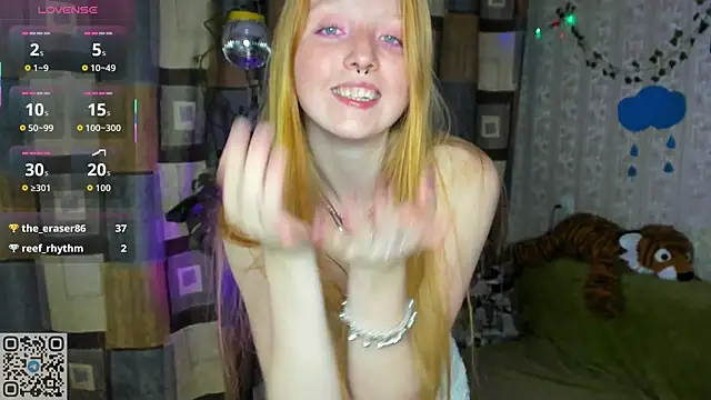 Snapshot of RitaSweety18 chatting on September 23, 5:00 pm RitaSweety18 online show from September 23, 5:00 pm