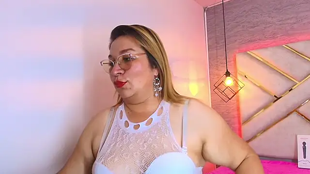 MaylinRosse  online show from November 8, 8:03 pm