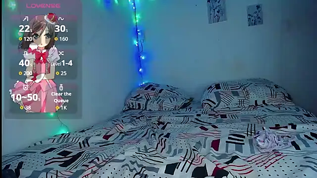 little onixx online show from April 10, 12:00 pm