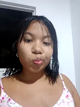 little onixx online show from December 20, 1:31 am