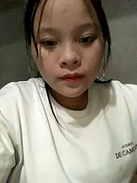 Snapshot of -Miraa- chatting on September 25, 1:21 pm -Miraa- online show from September 25, 1:21 pm