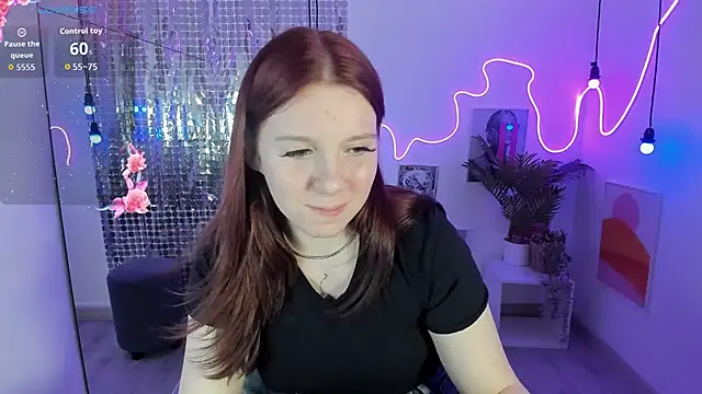 Layla Glam online show from October 20, 1:47 pm