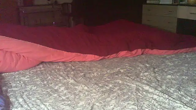 Lauray1 online show from March 24, 6:24 pm