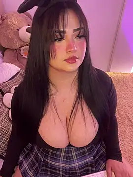 Mericute  online show from April 6, 2:11 am