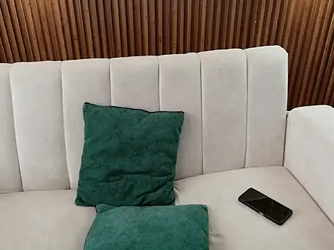 dirty feelena online show from February 9, 5:15 pm