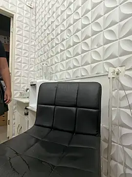 Valeriacris online show from March 21, 3:39 pm