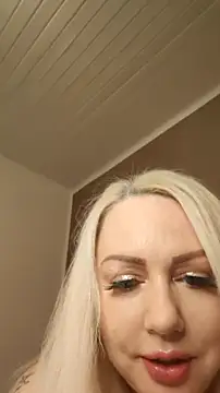 MarinaMargo online show from November 11, 11:46 pm