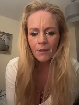 Carmen36XX online show from October 16, 10:12 pm