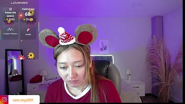 Samara Hilton 2 online show from December 17, 7:18 pm