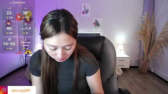 Samara Hilton 2 online show from December 13, 9:32 pm