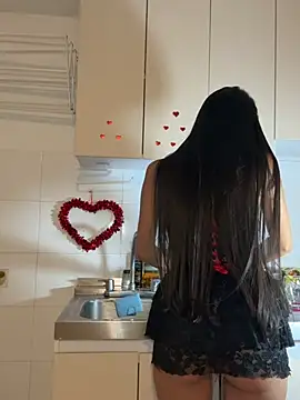 Julieta Duque online show from February 15, 5:10 am