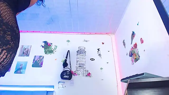 violettath online show from February 28, 7:52 am