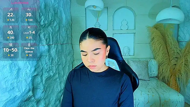 ambarina r online show from December 4, 3:31 am