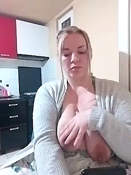 Mommygetnaughty online show from October 19, 9:17 pm