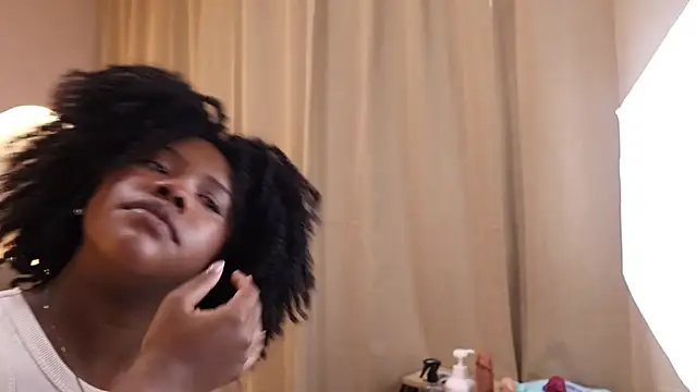 kehlannis  online show from October 15, 8:33 pm