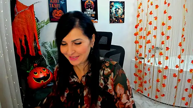 Moon Veloure1 online show from October 10, 3:22 am