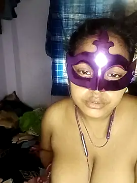 Deborbhavi222 online show from November 8, 5:45 am