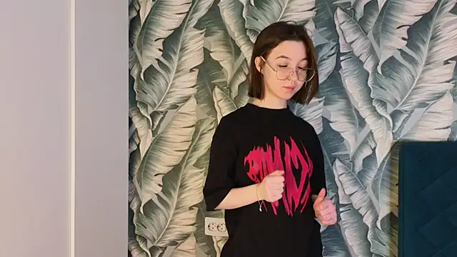 Veyaspace online show from December 17, 11:25 am