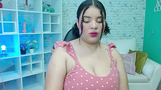 loaizalust online show from November 20, 8:10 pm