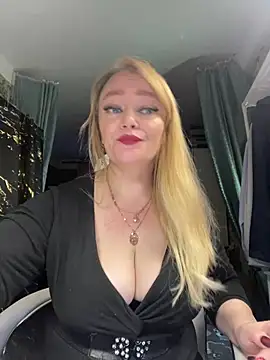Sweet-blonde online show from March 15, 7:05 pm