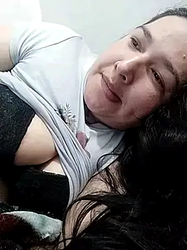 rossiteylor online show from November 7, 8:03 pm