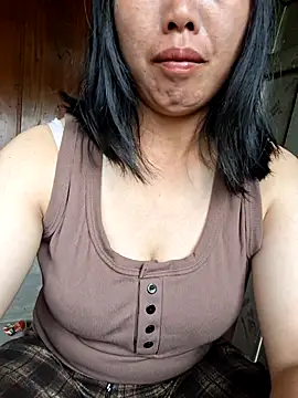 helenzz online show from September 22, 5:17 am