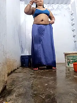 reya743 online show from October 8, 9:35 am