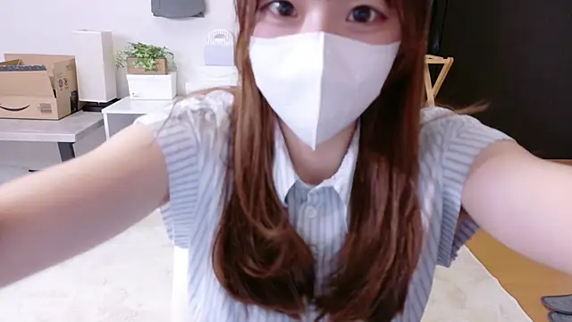 Snapshot of saku_sakura_ chatting on October 8, 12:31 pm saku sakura  online show from October 8, 12:31 pm