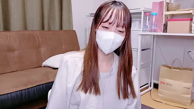 Snapshot of saku_sakura_ chatting on October 17, 2:42 pm saku sakura  online show from October 17, 2:42 pm